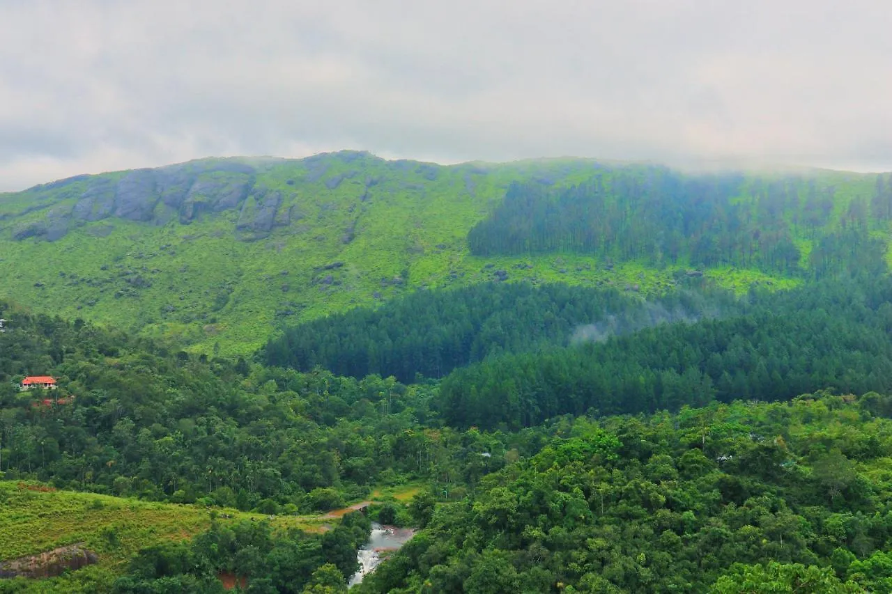 The Kissing Mountains Hotel Vagamon India