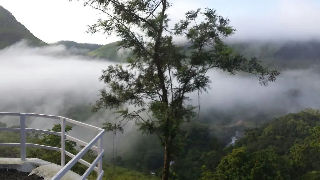 Resort The Kissing Mountains Hotel Vagamon